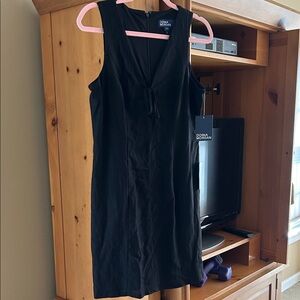 Donna Morgan Linen blend Black V-Neck Dress.  NWT. Size 6
